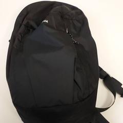 Rugzak Zwart، كما تم الإبلاغ عنه بواسطة Centraal magazijn عبر iLost