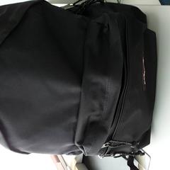 Batoh, jak nahlášeno Centraal magazijn pomocí iLost