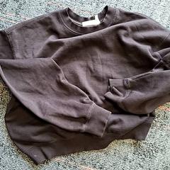 Pulóver, amint azt Connexxion Amstelveen az iLost segítségével jelentette.