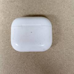 Hörlursfodral, rapporterat av Qbuzz GD Groningen Peizerweg med iLost