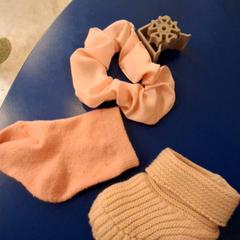 Mitjó Vêtements bébé et autres rose, segons ha informat IKEA Caen Fleury-sur-Orne mitjançant iLost