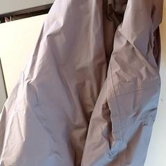 Kleding - Vest, jak nahlášeno Centraal magazijn pomocí iLost
