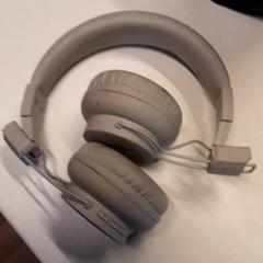 Słuchawki, zgłoszono przez Qbuzz ZHN przy użyciu iLost