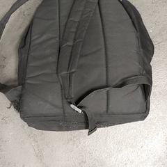 Poltsa Rugzak, gisa salatu by Centraal magazijn iLost erabiliz