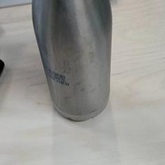 Botila, gisa salatu by IKEA Gent iLost erabiliz