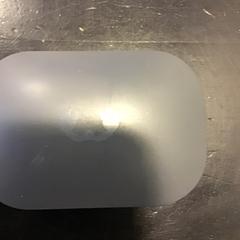 Etui na słuchawki, zgłoszono przez U-OV Utrecht przy użyciu iLost