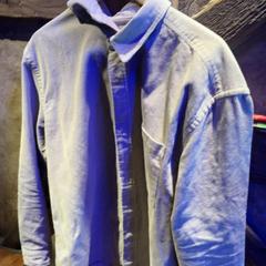 Vest Beige, zoals gemeld door Club Nyx/Exit Café met iLost