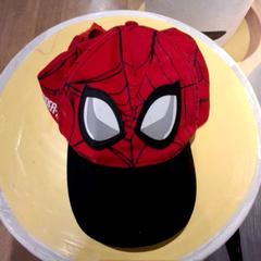 Mütze Spider man, gemeldet von IKEA Villiers-sur-Marne über iLost