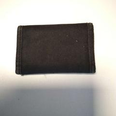 Carteira EL TARHOUNI, segundo informou Twisto usando iLost