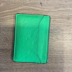 Cartera Sanz fresneda yg, segons ha informat Gemeente Amsterdam - Bureau Gevonden Voorwerpen mitjançant iLost