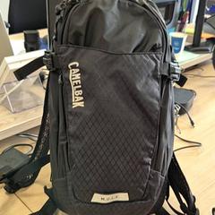 Ruksak Zwart, ako bolo nahlásené Regio Antwerpen - Brussel pomocou iLost