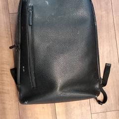 Batoh zwart, jak nahlášeno Arriva Den Bosch pomocí iLost