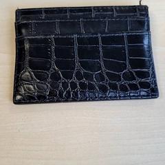 Cartera & Titular de la targeta Haagstam, segons ha informat Connexxion Haarlem IJmond mitjançant iLost