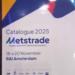 İLost kullanarak Leonardo Royal Hotel Amsterdam tarafından bildirildiği gibi Kitap