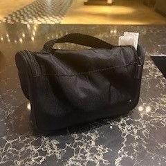 Toaletní taška, jak nahlášeno Van der Valk Hotel Veenendaal pomocí iLost