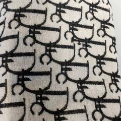 의류 Sjaal, iLost를 사용하여 Regio Antwerpen - Brussel에 보고됨