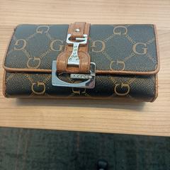 Portemonnee, rapporterat av Connexxion Zaanstad med iLost