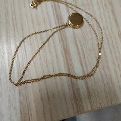 Ketting & Hanger, zoals gemeld door IKEA Toulon met iLost