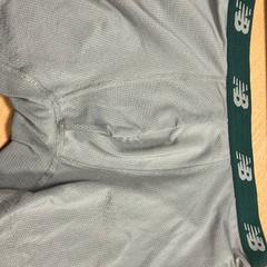 Spodná bielizeň underg, ako bolo nahlásené Sheraton Brussels Airport Hotel pomocou iLost