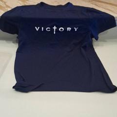 İLost kullanarak Van der Valk Hotel Schiphol tarafından bildirildiği gibi Tişört Navy blue