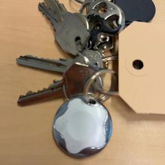 Portachiavi, come riportato da RET utilizzando iLost