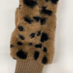 手袋、片方 がiLostで IKEA新三郷 によって報告されました