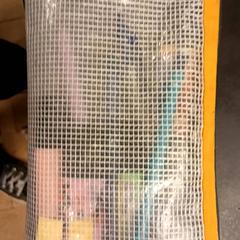 Kasse & Kasse Doorschijnend, som rapportert av Universiteit Gent - Faculteitsbibliotheek LW ved bruk av iLost