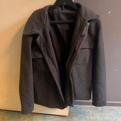 재킷 primark L grey, iLost를 사용하여 KABUL à GoGo / Teatro에 보고됨