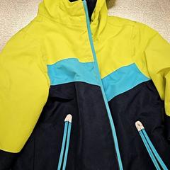 Chaqueta, ha sido reportado por IKEA Amersfoort con iLost