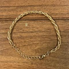 Eskumuturra, gisa salatu by Pathé Zaandam iLost erabiliz