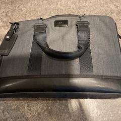 Bolsa Op naam van chundi, segundo informou Gemeente Amsterdam usando iLost