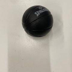 ボール がiLostで IKEA神戸 によって報告されました