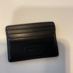 Titular de la passió massey, UK, segons ha informat Gemeente Amsterdam - Bureau Gevonden Voorwerpen mitjançant iLost