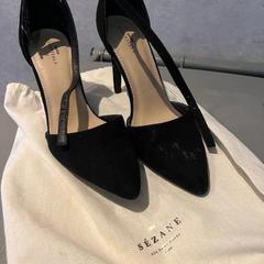 İLost kullanarak Haven Hotel Rotterdam tarafından bildirildiği gibi Schoen zwart