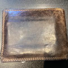 Portemonnee van der Sluis، كما تم الإبلاغ عنه بواسطة Johan Cruijff ArenA عبر iLost