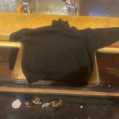 Pullover Zwarte coltrui, gemeldet von Café Leentje über iLost