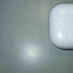 Airpod, jak nahlášeno De Efteling pomocí iLost