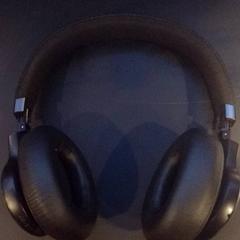 Slúchadlá Zwart, ako bolo nahlásené TivoliVredenburg pomocou iLost