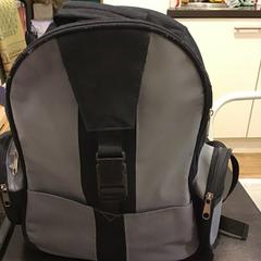 Sac à dos, a été signalé par Qbuzz U-OV utilisant iLost