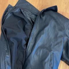 Jaqueta, segons ha informat HTM mitjançant iLost