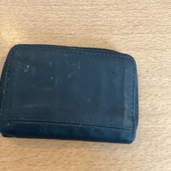 지갑 Bervoets., iLost를 사용하여 Gemeente Amsterdam에 보고됨