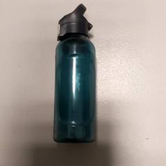 ボトル がiLostで Regio West-Vlaanderen によって報告されました