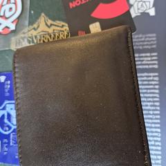 wallet and drivers license, som rapporterats till iLost