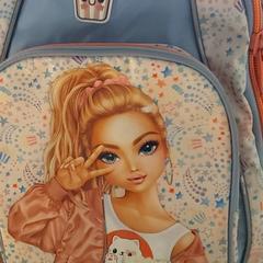 Rugzak - Barbie، كما تم الإبلاغ عنه بواسطة Centraal magazijn عبر iLost