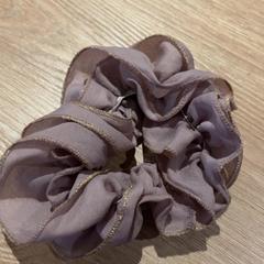 Scrunchie, as reported by Van der Valk Hotel Eindhoven - Best using iLost