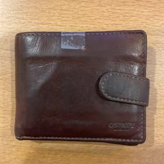 İLost kullanarak Gemeente Amsterdam - Bureau Gevonden Voorwerpen tarafından bildirildiği gibi Cüzdan Thomallari k