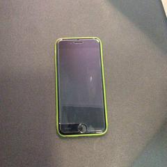 iPhone 6s, a été signalé par MEININGER Hotel Munich Olympiapark utilisant iLost