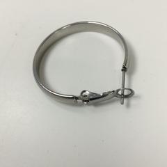 Fülbevaló Metaal, amint azt TivoliVredenburg az iLost segítségével jelentette.