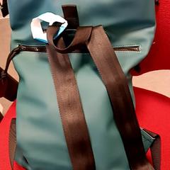 Ryggsekk, som rapportert av Syntus Provincie Utrecht ved bruk av iLost