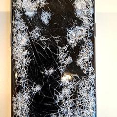 Teléfono móvil, ha sido reportado por Gemeente Hilversum con iLost